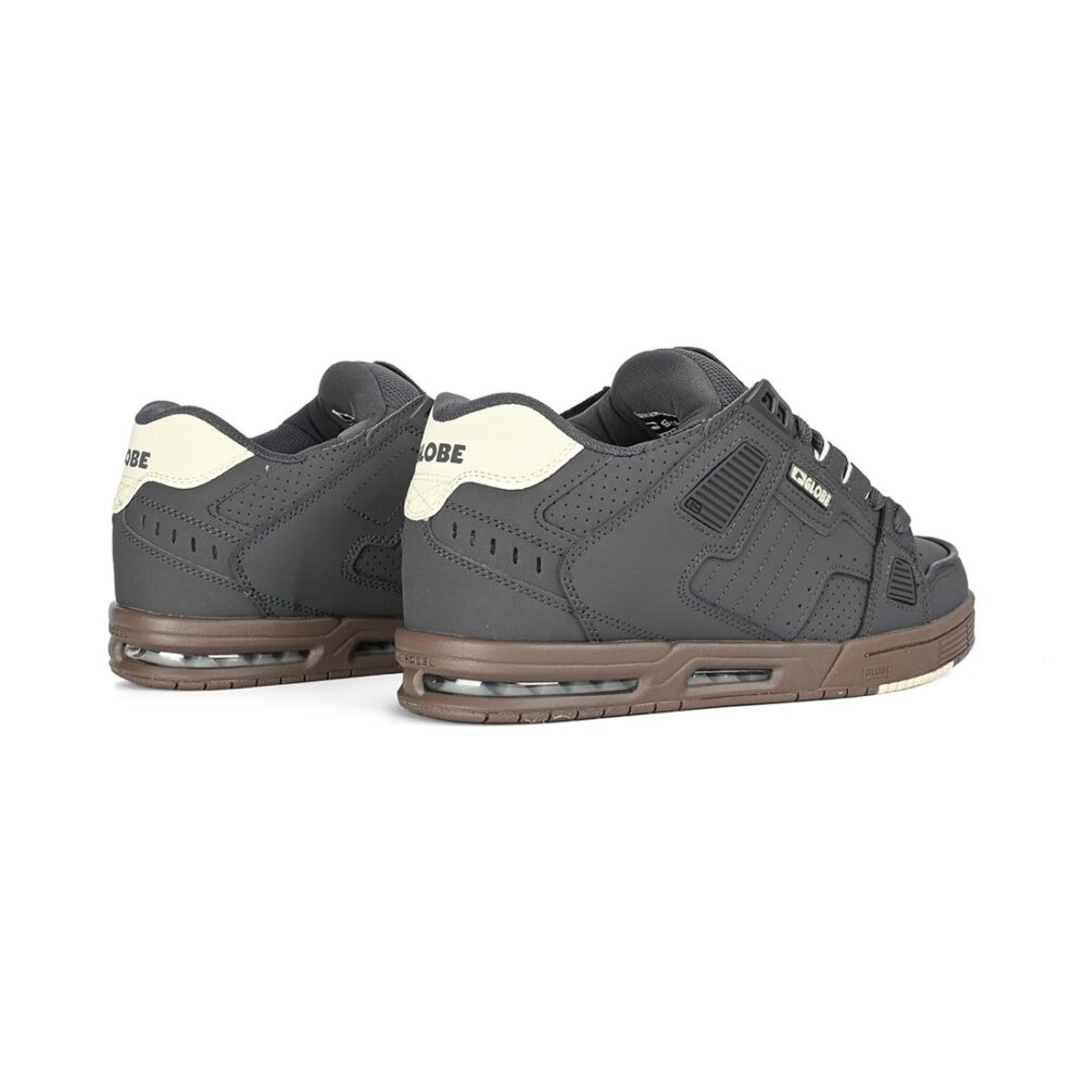 Globe Sabre Skate Shoes - Lead/Gum