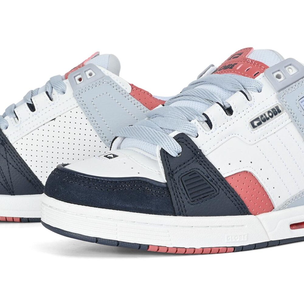 Globe Sabre Skate Shoes - Navy/Red
