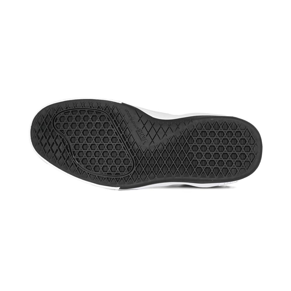 Vans Wayvee Skate Shoes - Black/True White