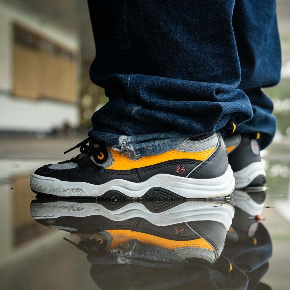 eS Two Nine 8 Skate Shoes - Black/Yellow