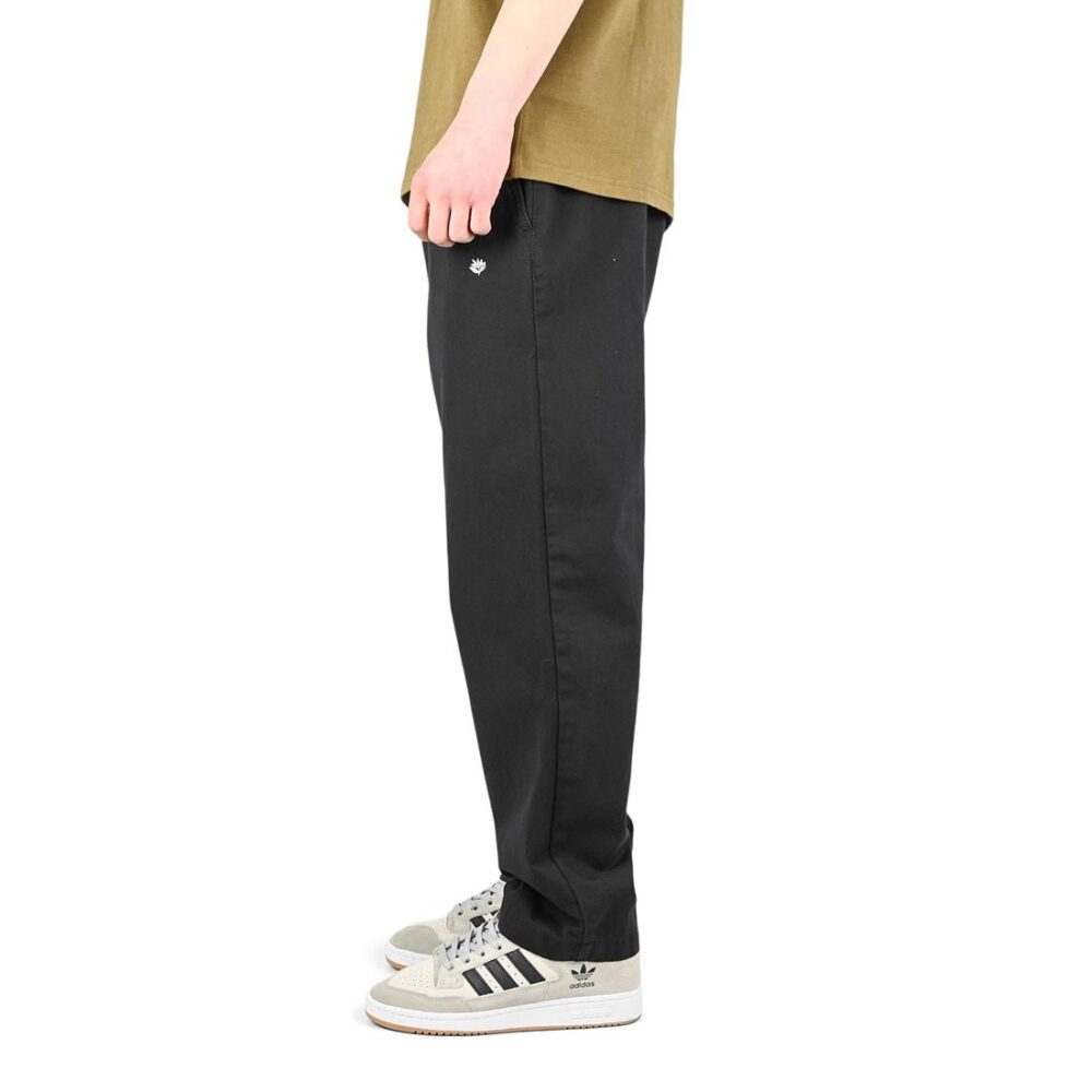 Magenta Slack Tapered Pants - Black