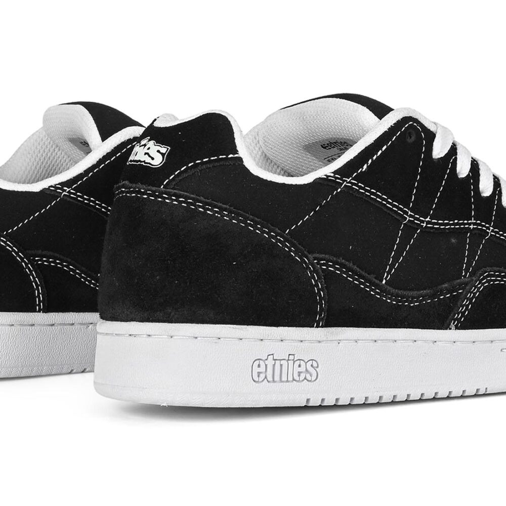 Etnies Snake Skate Shoes - Black/White