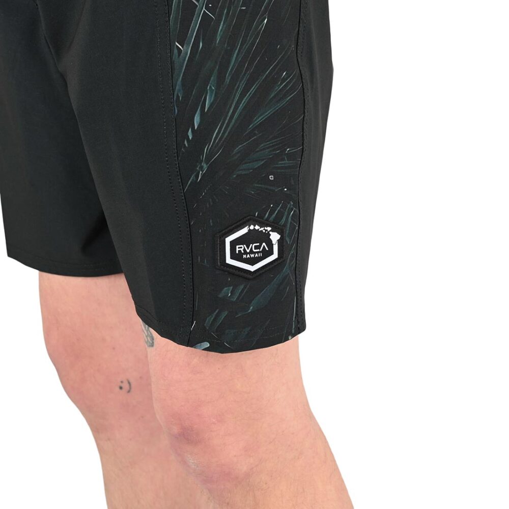 RVCA Hawaii Apex 2 18" Boardshort - Black