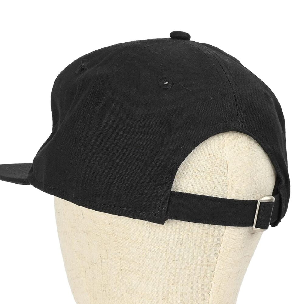 Zero Single Skull Strapback Cap - Black