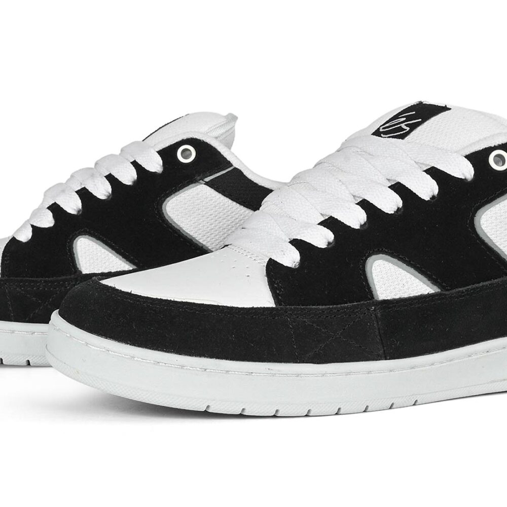 eS Sophisto Low Top Skate Shoes - Black/White