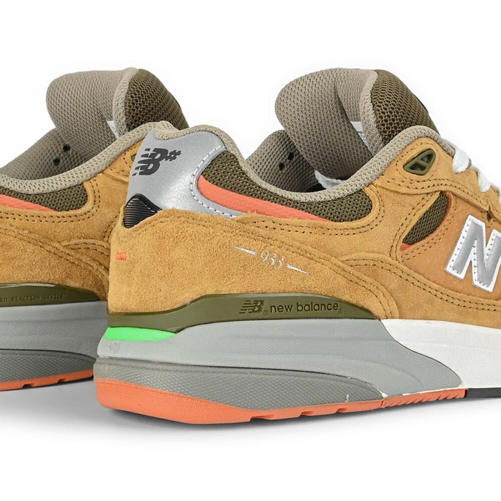 New Balance Numeric Reynolds 933 Skate Shoes - Camel/Dark Brown