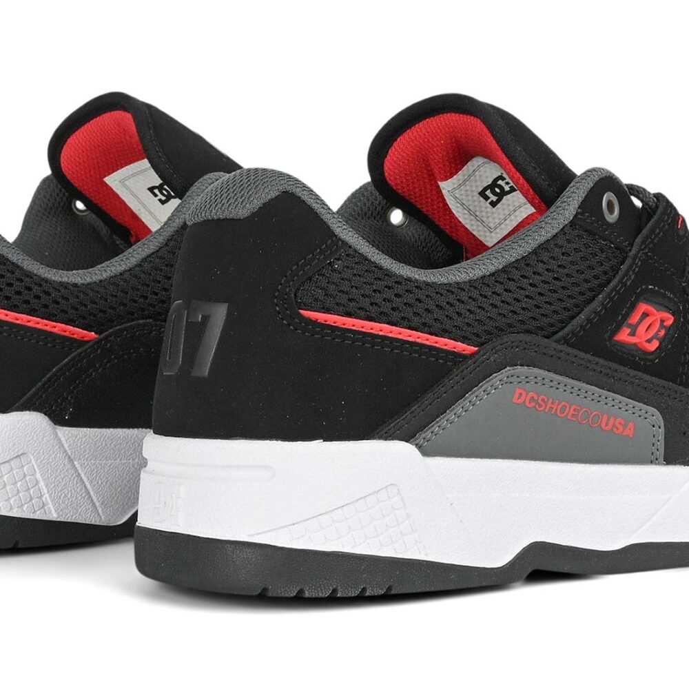 DC Construct Skate Shoes - Black/Red