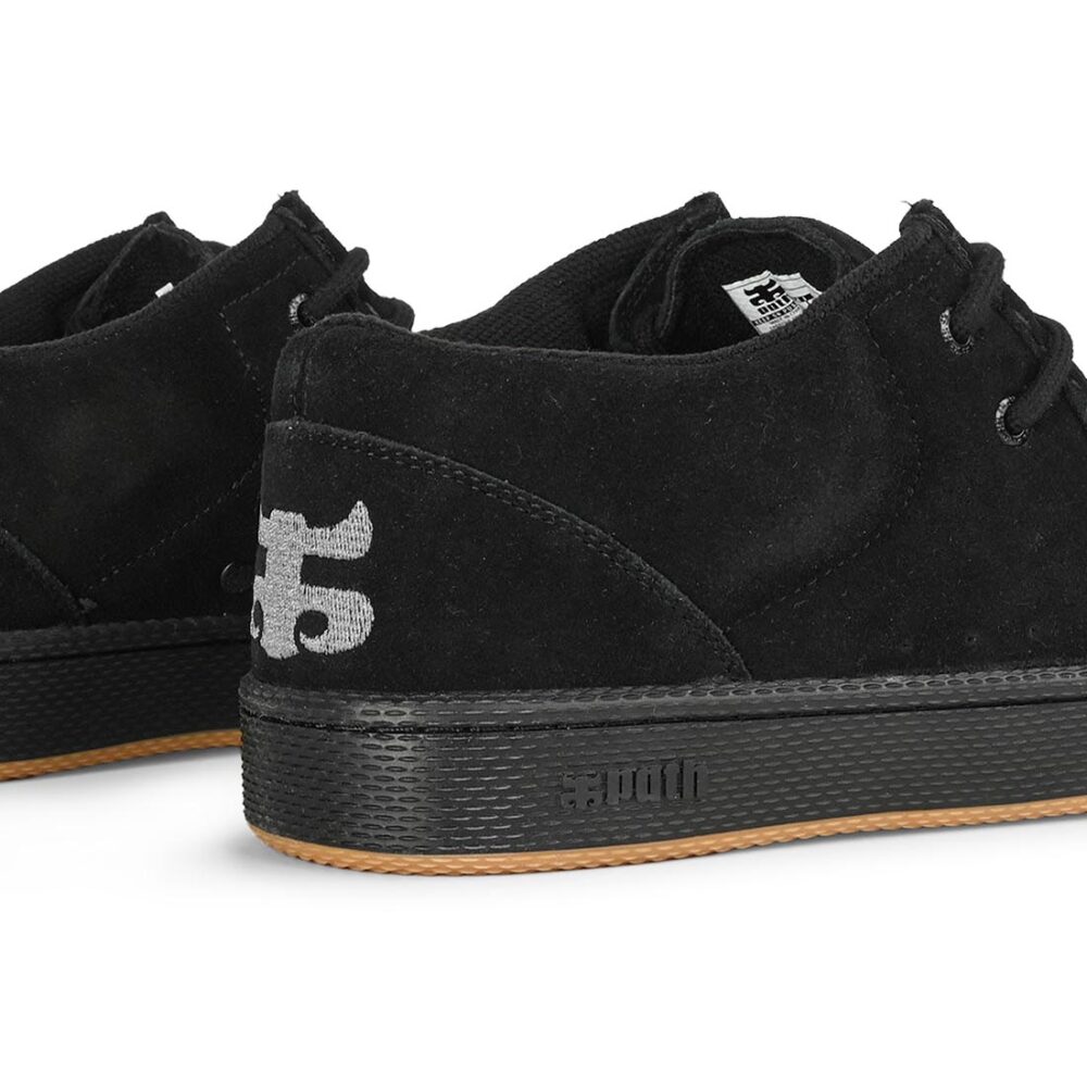 IPATH Cats Skate Shoes - Black Suede