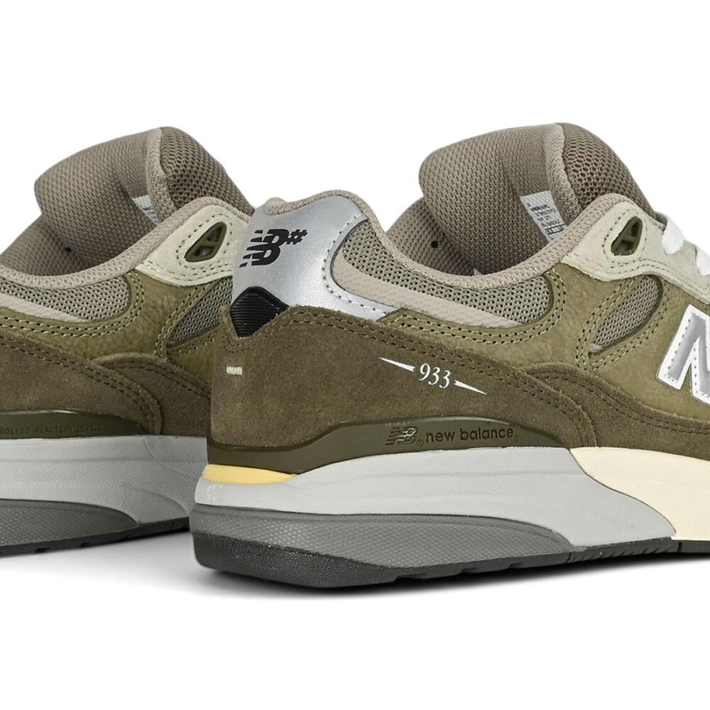 New Balance Numeric Reynolds 933 Skate Shoes - Olivine/Dark Olivine