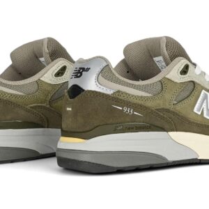 New Balance Numeric Reynolds 933 Skate Shoes - Olivine/Dark Olivine