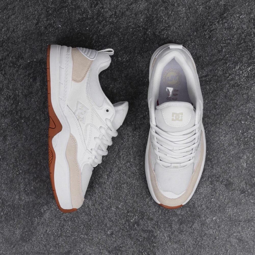 DC Ascend Skate Shoes - White/Gum