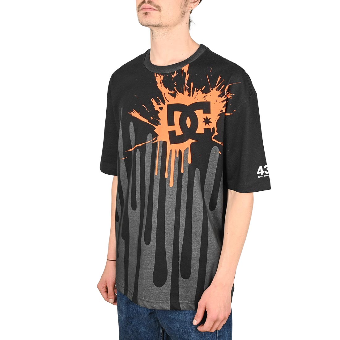DC x 43i Big Drip S/S T-Shirt - Black - Supereight
