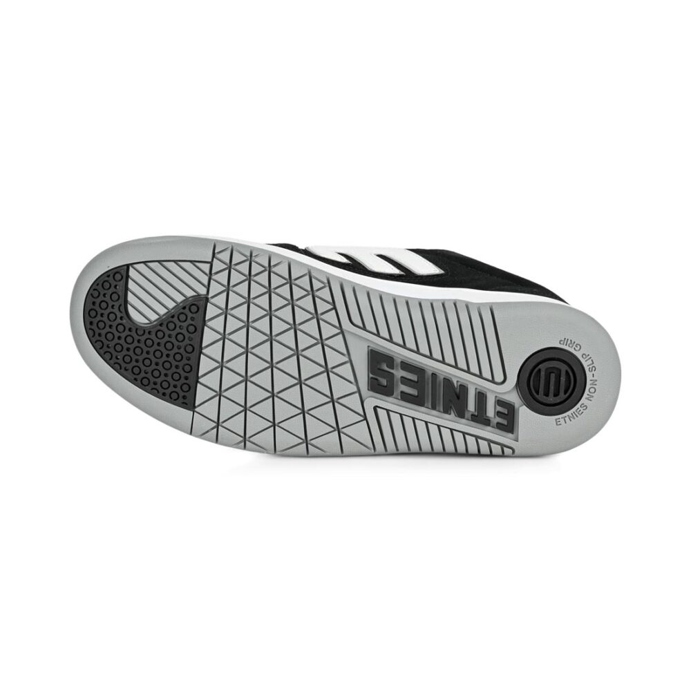 Etnies Lo Cut Skate Shoes - Black/White