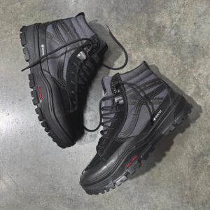 Vans MTE Sk8-Hi Gore-Tex Winterised Skate Shoes - Black/Black