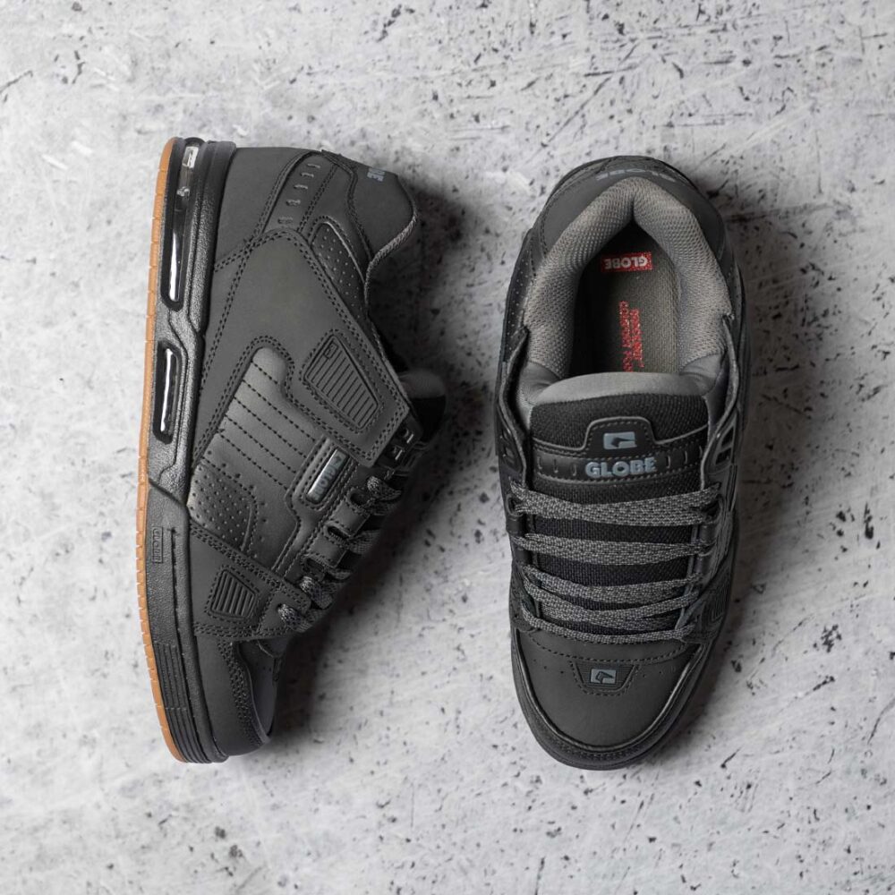 Globe Sabre Skate Shoes - Dark Shadow/Phantom