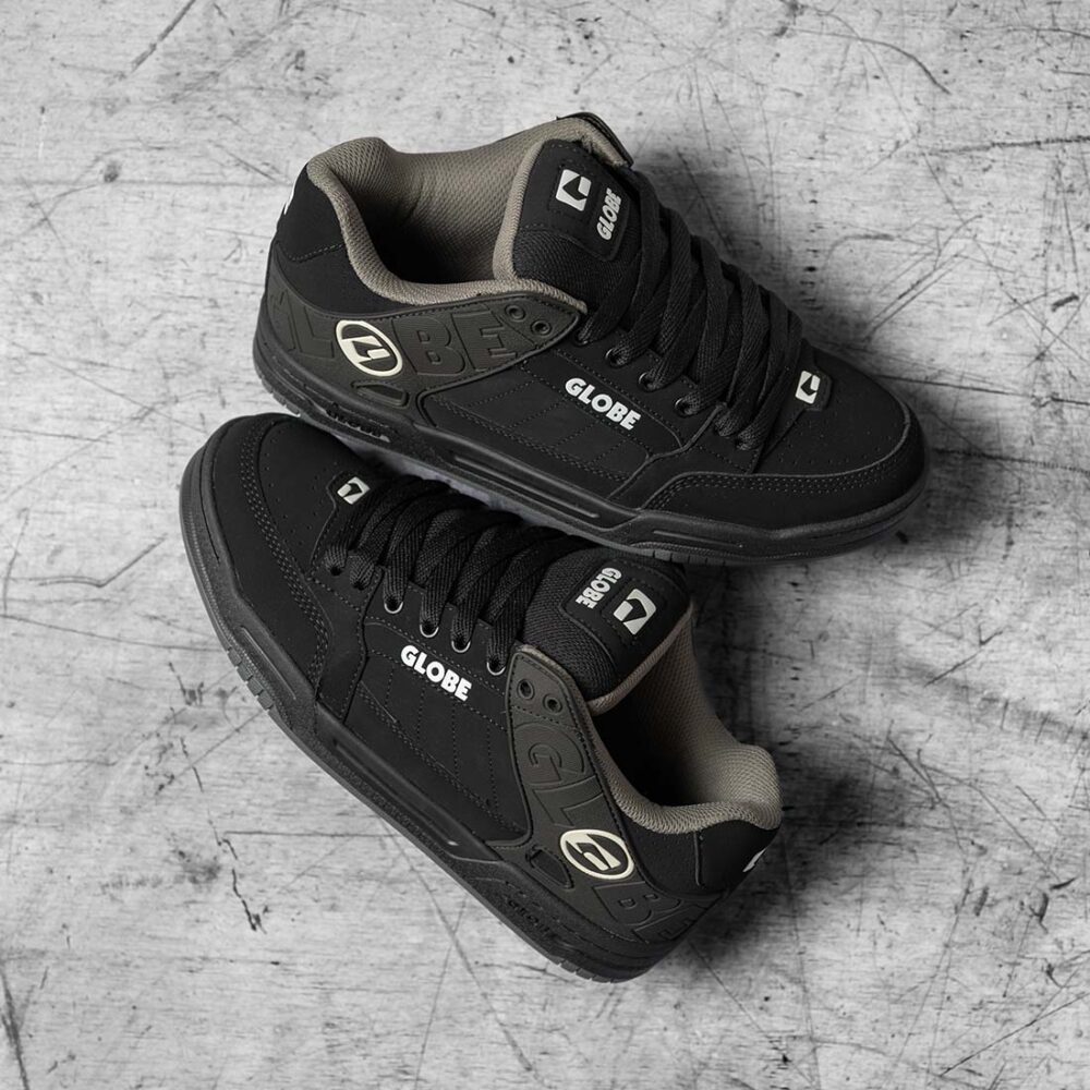 Globe Tilt Skate Shoes - Black/Black TPR