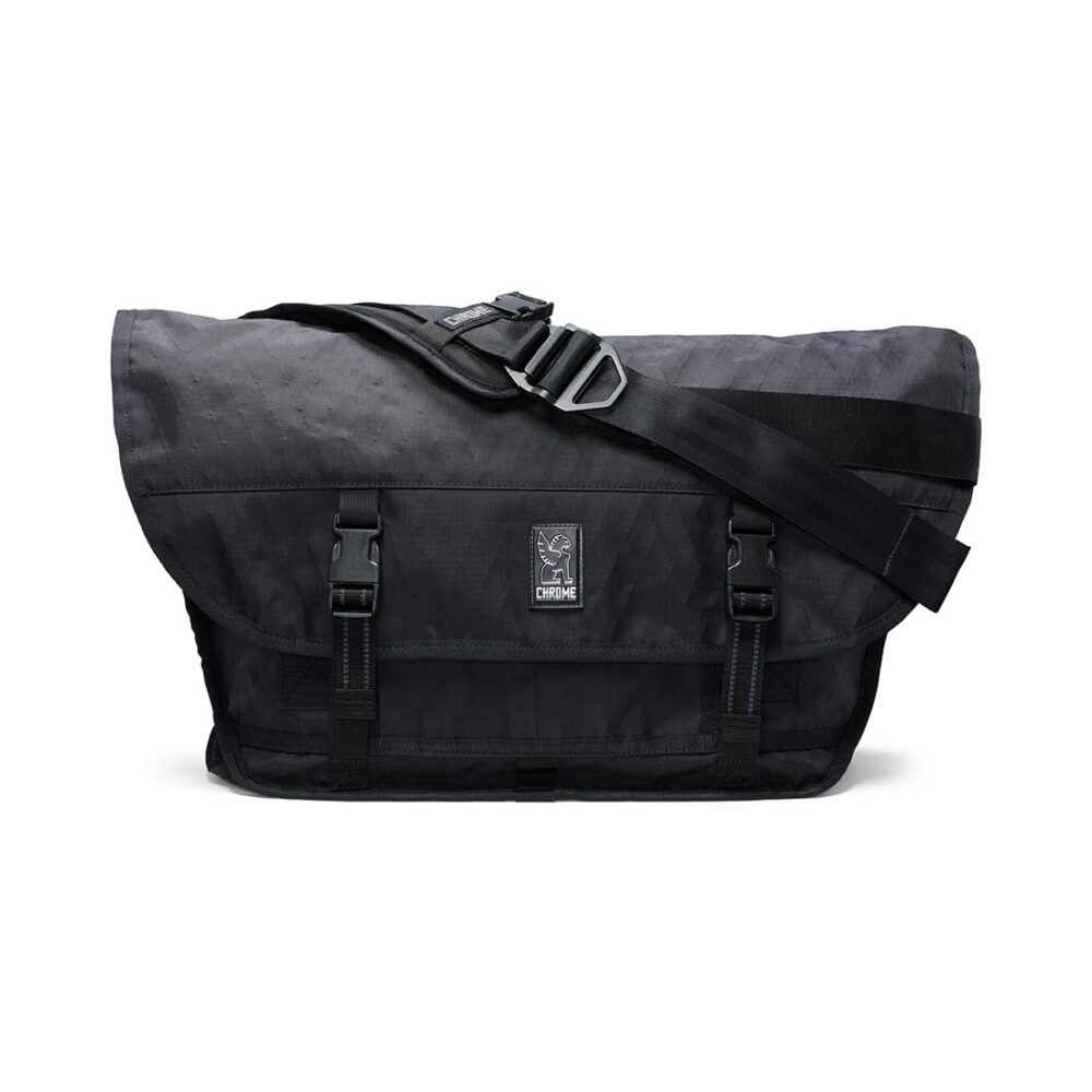 Chrome Citizen 24L Messenger Bag - Black XRF