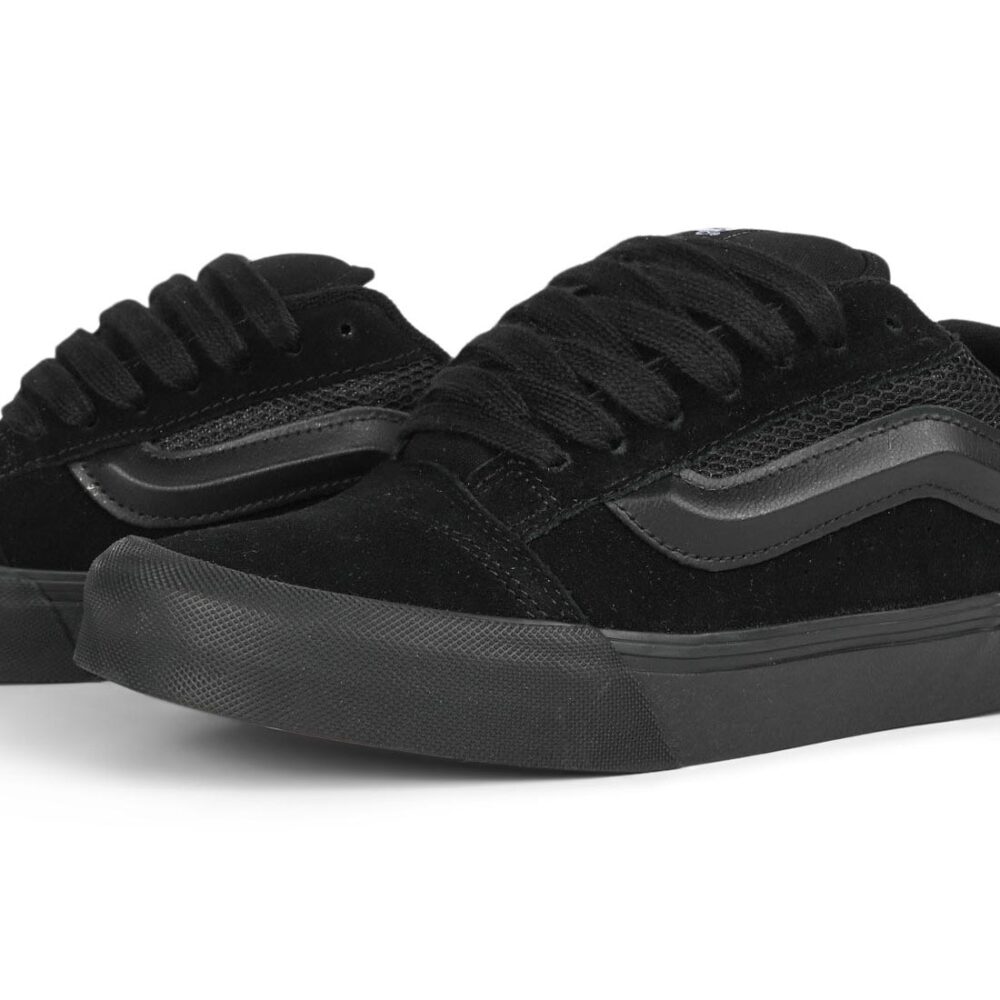Vans Knu Skool Skate Shoes - Black/Black