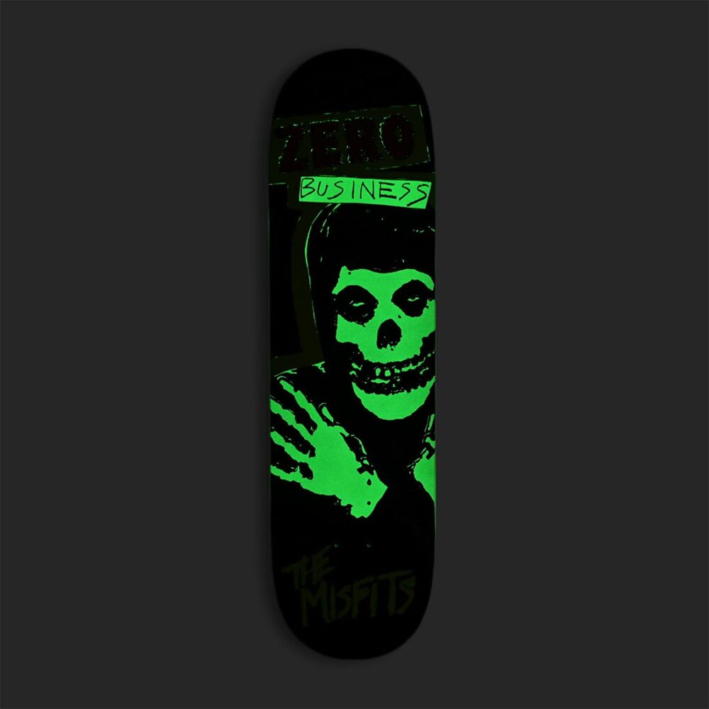 Zero x Misfits Business Skateboard Deck - Glow in the Dark/Dip