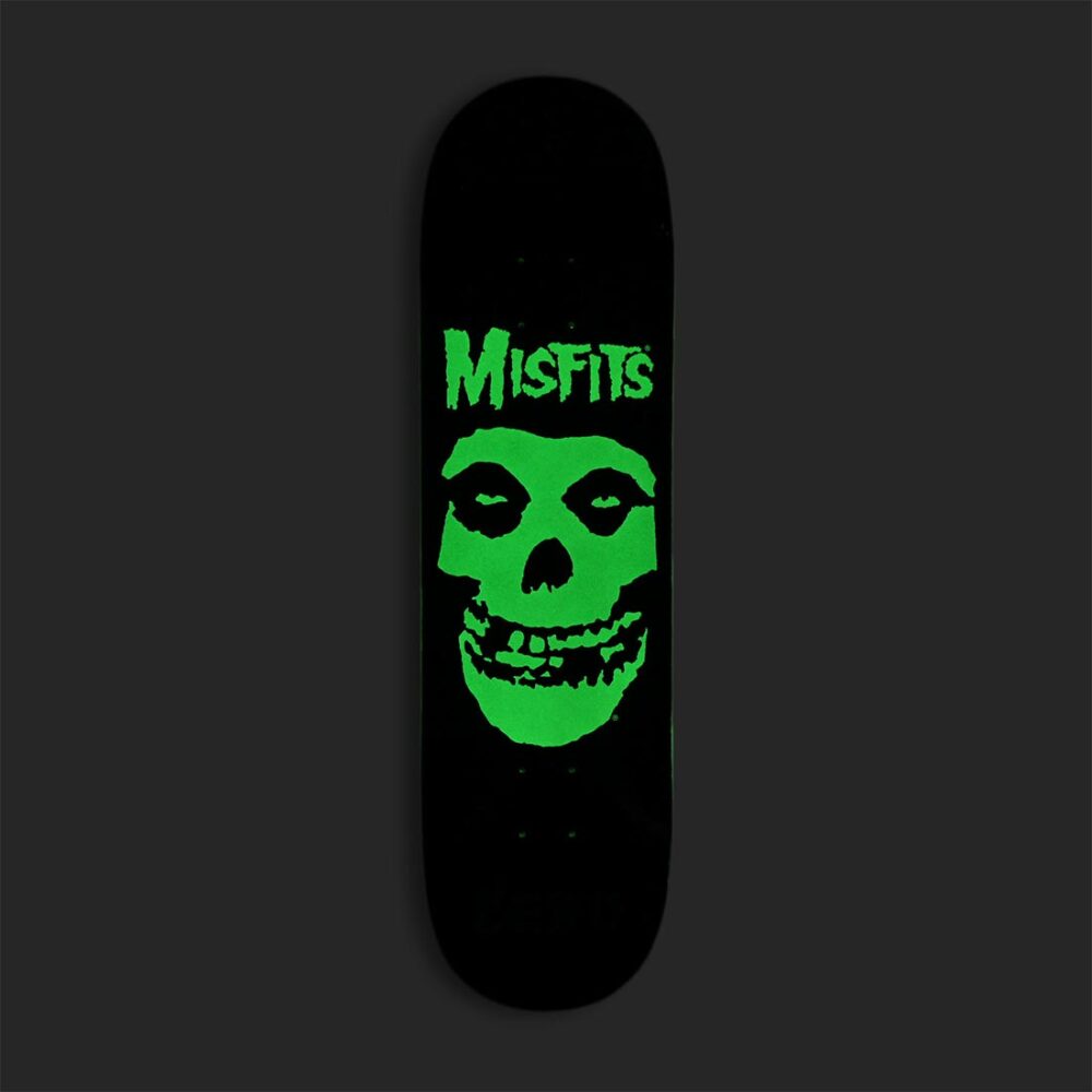 Zero x Misfits Fiend Skull Skateboard Deck - Glow in the Dark/Dip