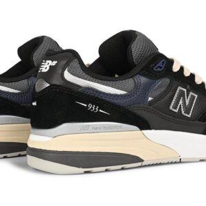 New Balance Numeric Reynolds 933 Skate Shoes - Black/Navy