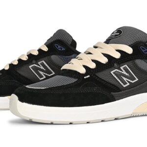 New Balance Numeric Reynolds 933 Skate Shoes - Black/Navy