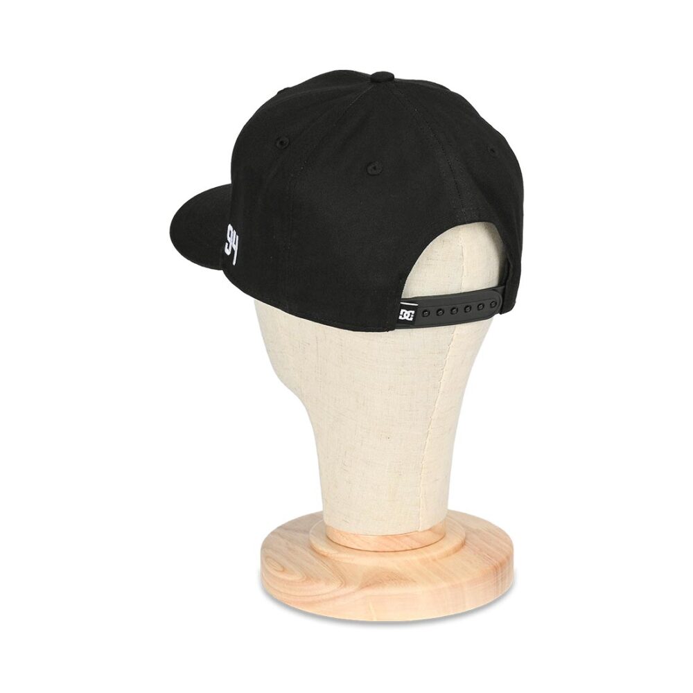 DC Semi-Pro Snapback Cap - Black