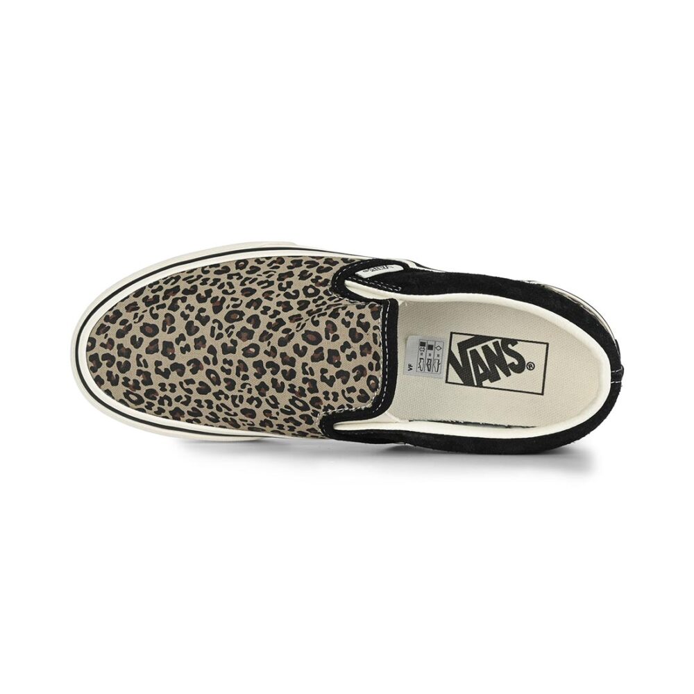 Vans Women's Classic Slip-On Skate Shoe - Black/Leopard