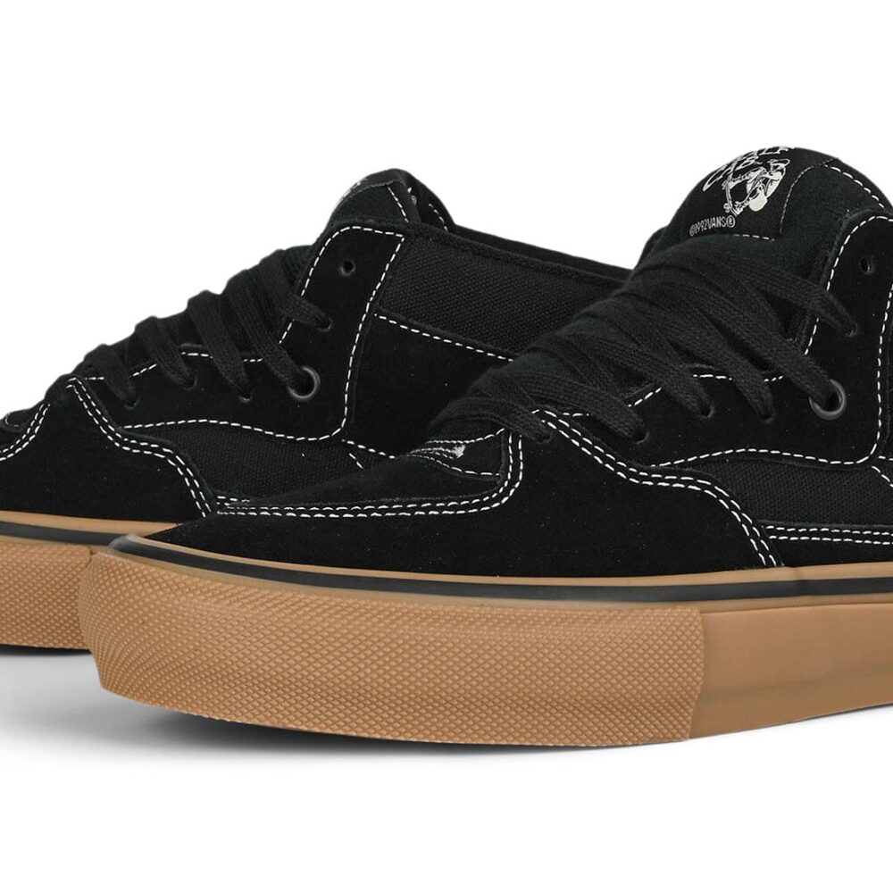 Vans Half Cab Skate Shoes - Black/Gum/White