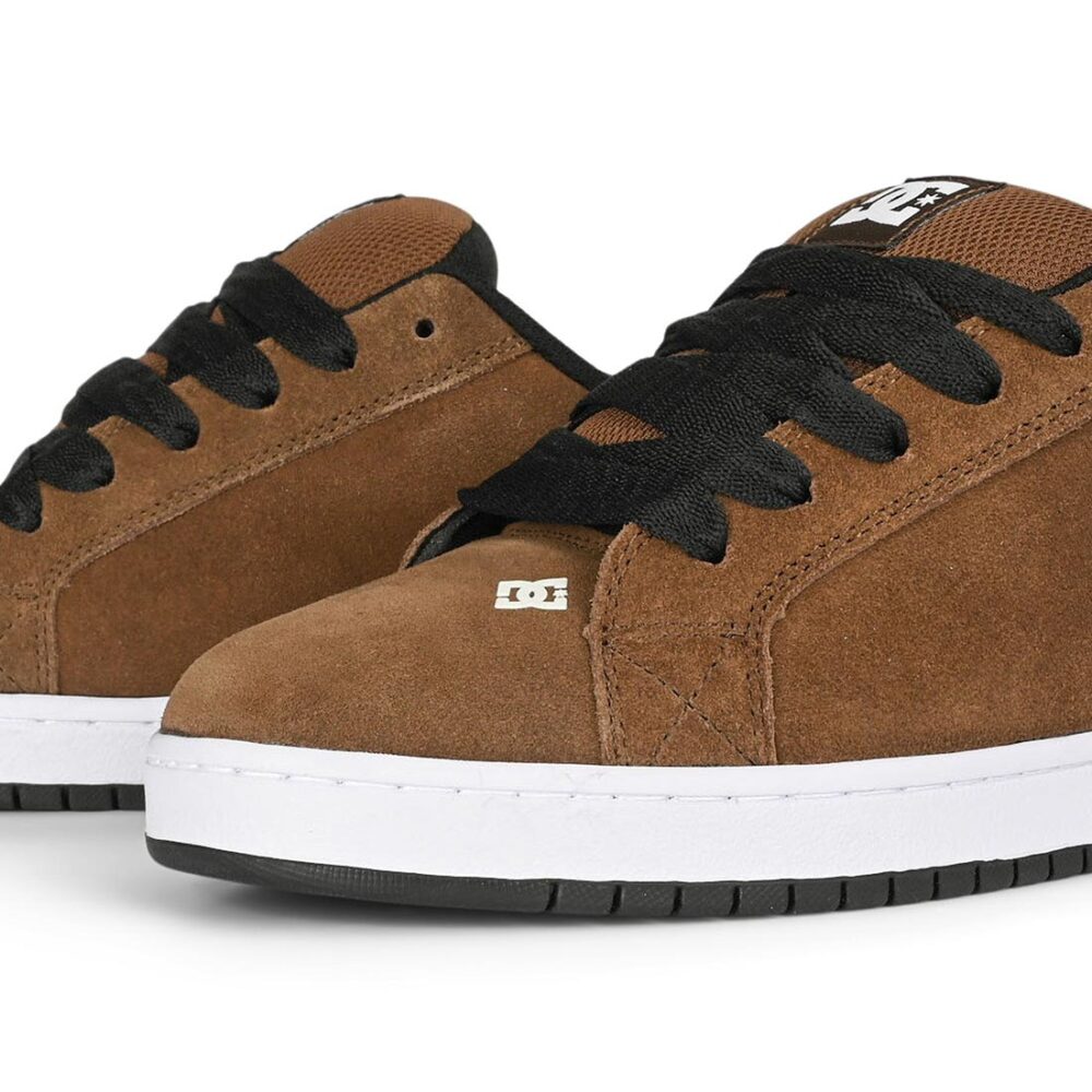 DC Court Graffik SE Skate Shoes - Brown/White