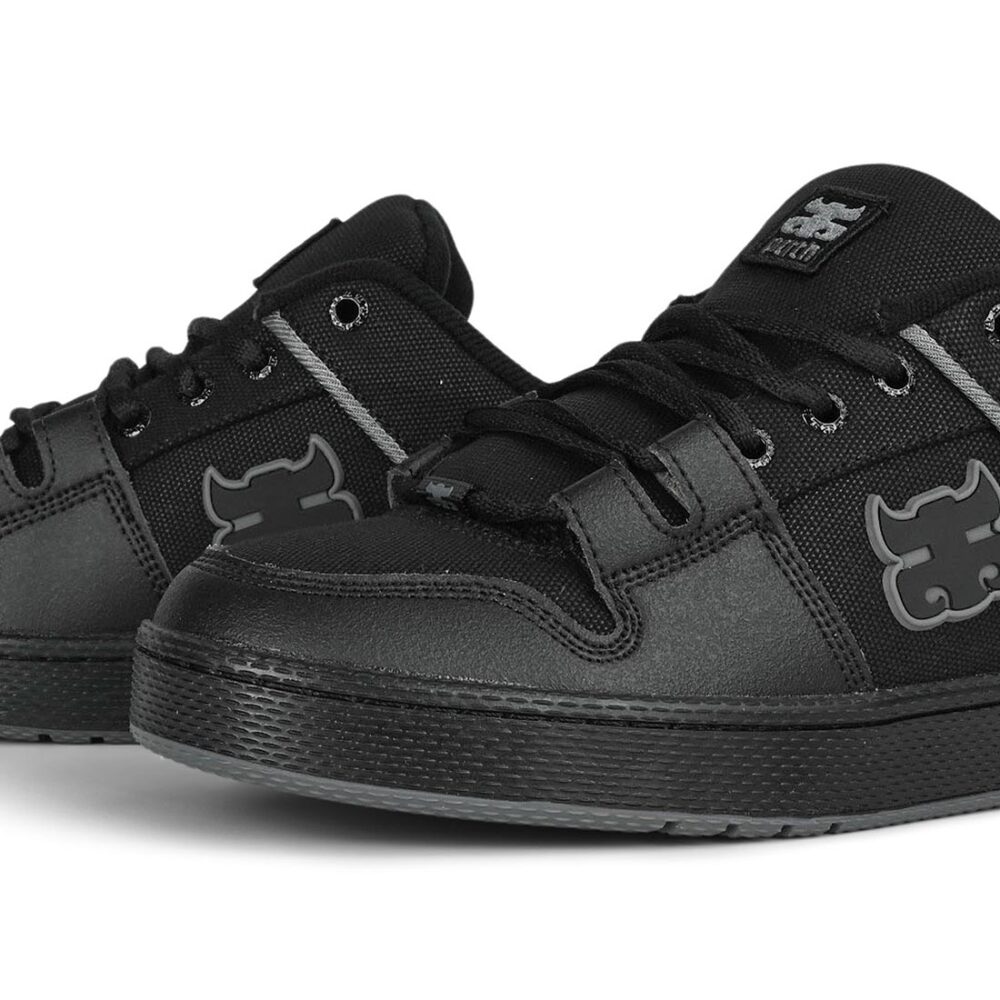 IPATH Cricket Skate Shoes - Black Wax Hemp