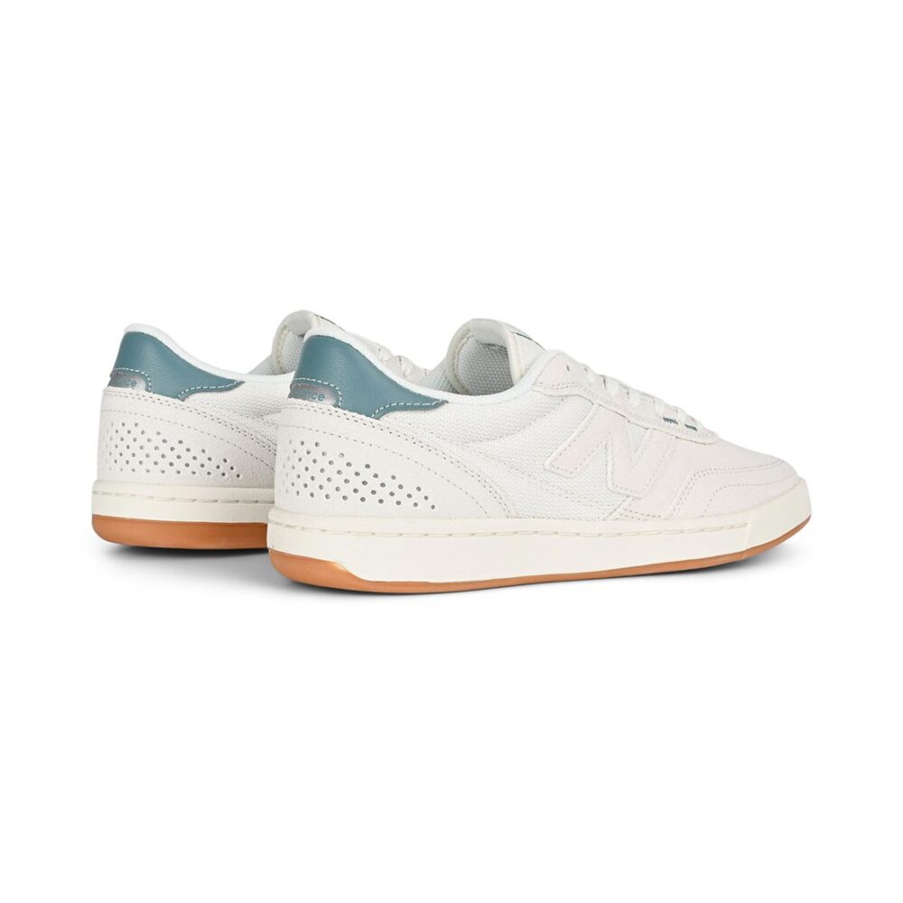 New Balance Numeric 440 V2 Skate Shoes - Sea Salt/Salt Water