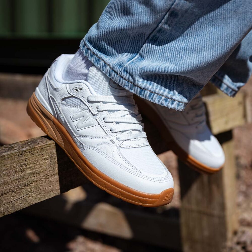 New Balance Numeric Reynolds 933 Skate Shoes - White/Gum