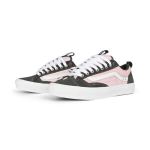 Vans Old Skool 36+ Skate Shoes - Black/Pink