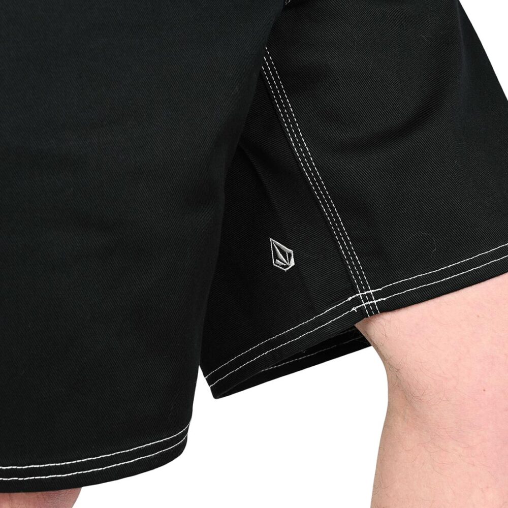 Volcom Billow 22" Chino Shorts - Black