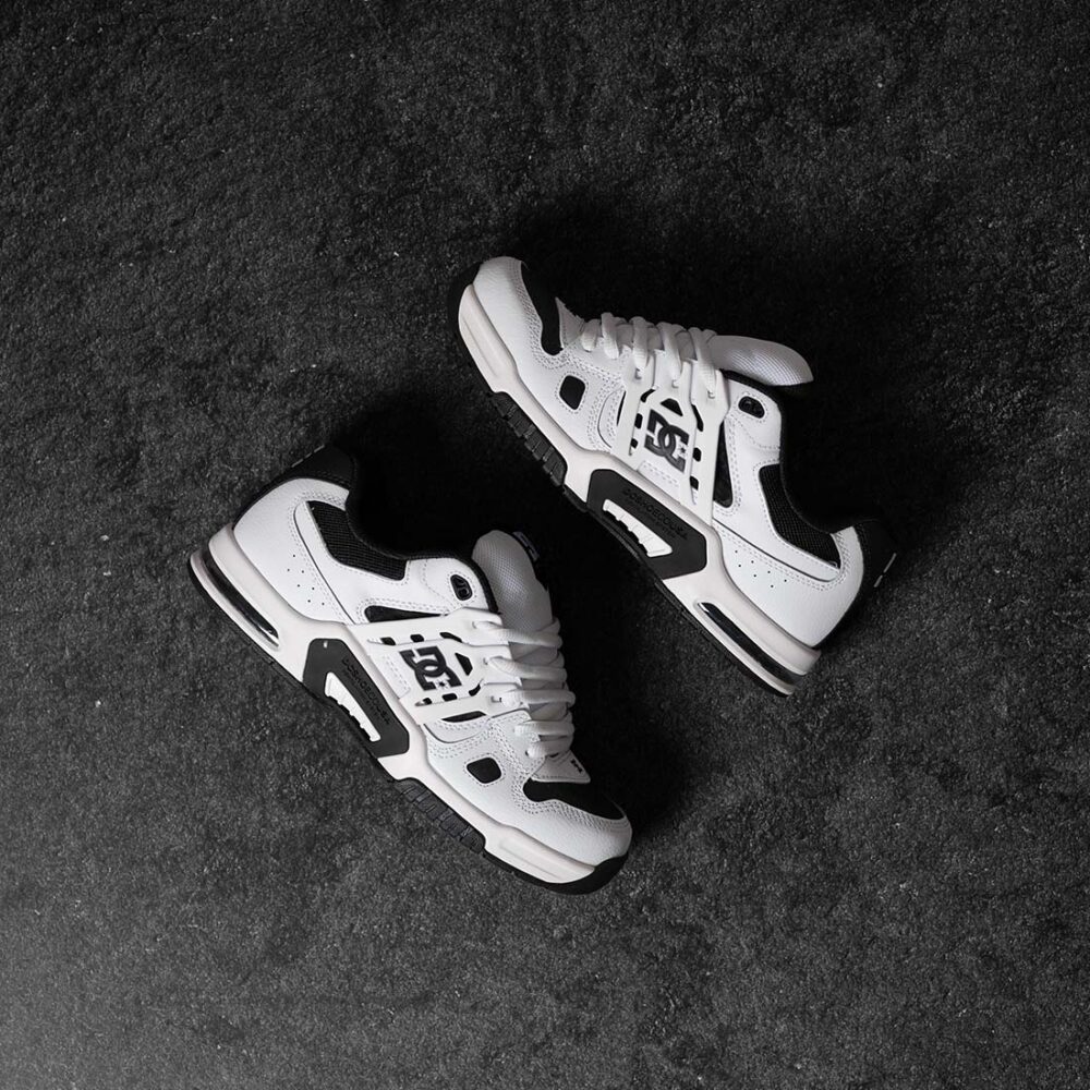 DC AT-2 Skate Shoes - White/Black/White