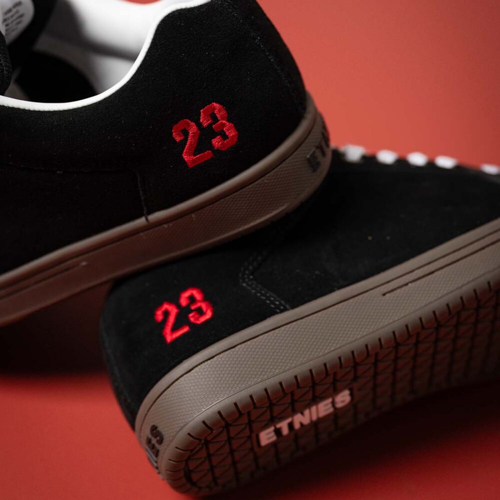 Etnies Sal 23 Skate Shoes - Black/White/Red