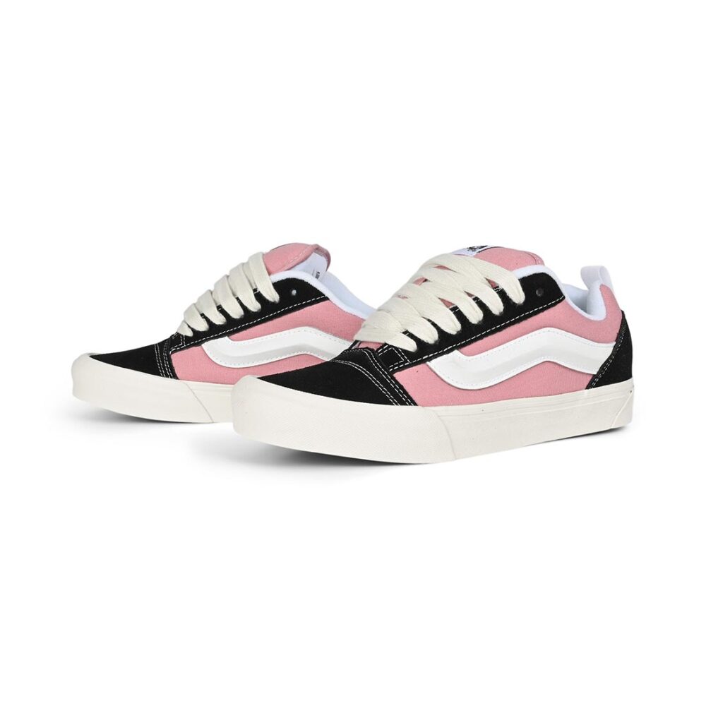 Vans Knu Skool Skate Shoes - Black/Pink