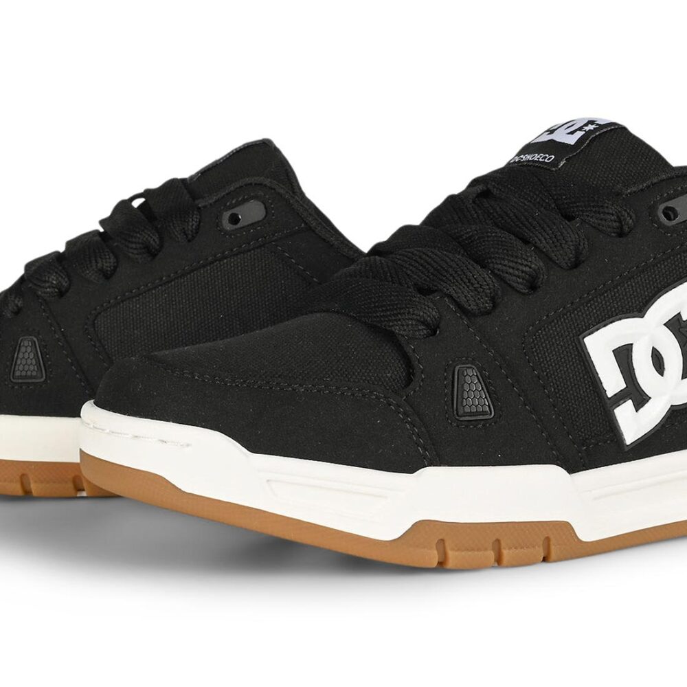 DC Axira Skate Shoes - Black/White