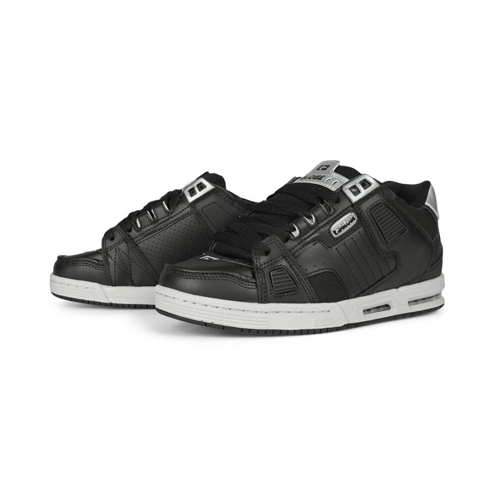 Globe Sabre Skate Shoes - Navy/Gum
