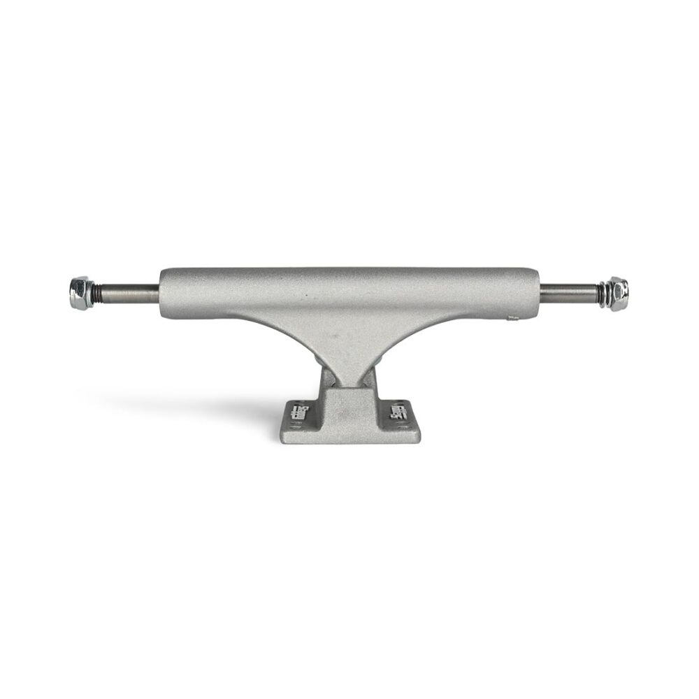 Slappy ST1 Classic 8-Hole Baseplate Trucks (Pair) - Polished Silver