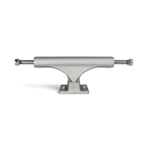 Slappy ST1 Classic 8-Hole Baseplate Trucks (Pair) - Polished Silver