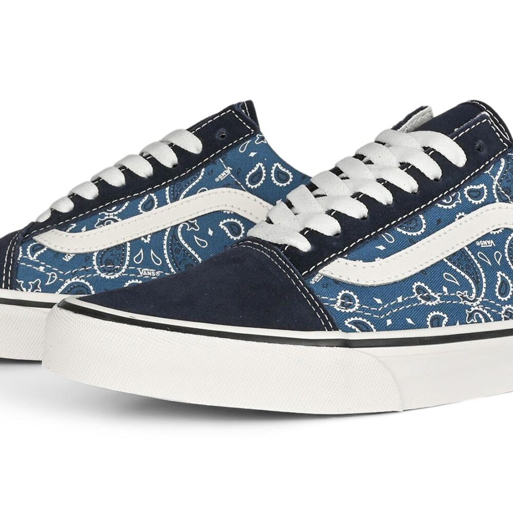 Vans Classic Old Skool Skate Shoes - Paisley Navy