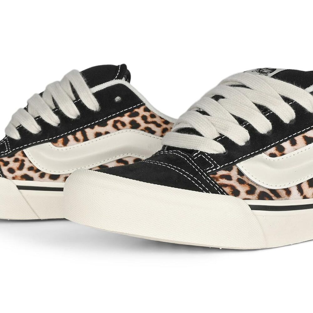 Vans Knu Skool Skate Shoes - Black/Leopard