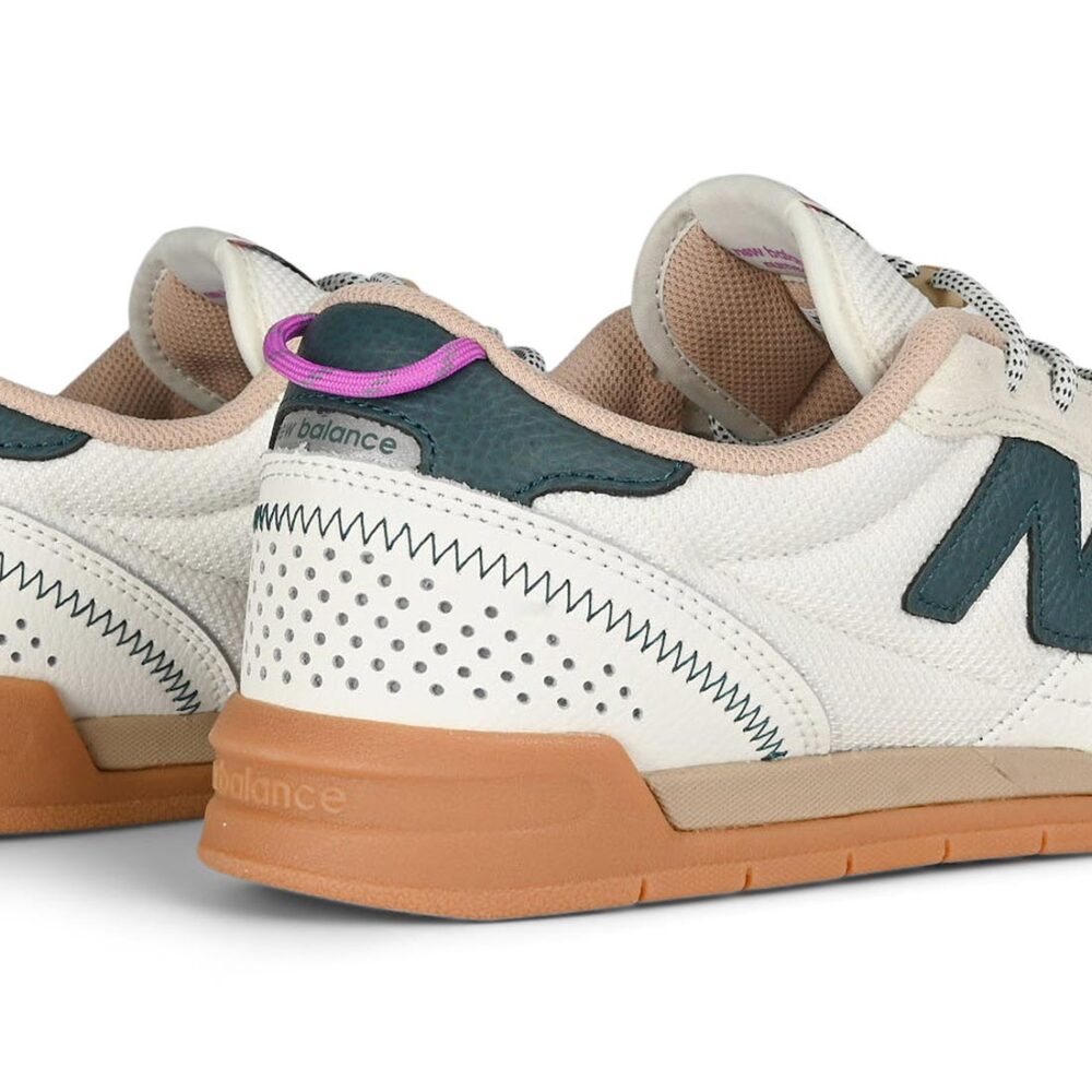 New Balance Numeric 440 V2 Trail Skate Shoes - Black/Happy Yellow